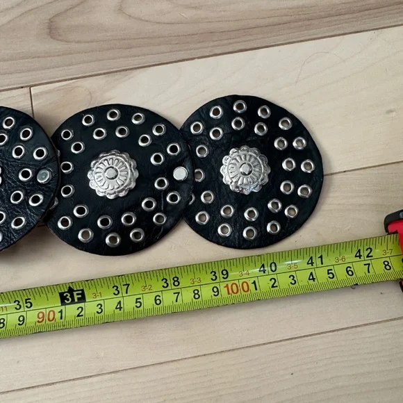 Handmade Moroccan Leather Concho Belt – Black & Silver Boho Western Cowgirl - Picture 3 of 7